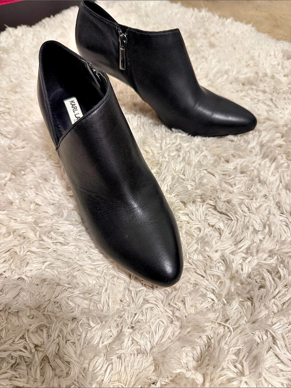 KARL LAGERFELD Black Pointed-Toe Heeled Ankle Boots with box